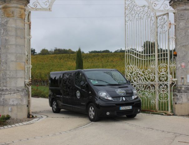 Rustic-Vines-Van